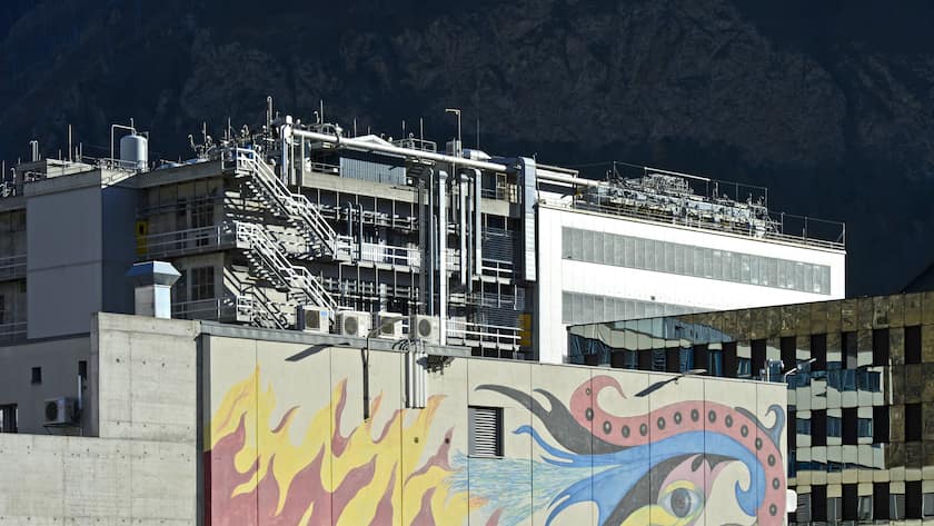 Produktionsanlagen von Lonza in Visp, wo auch Corona-Imptstoffe hergestellt werden können.