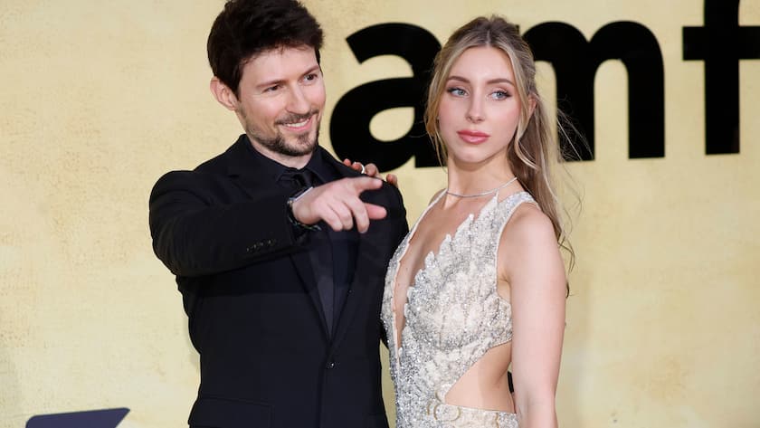 Telegram-Gründer Pawel Durow mit Begleitung an den Filmfestspielen von Cannes im Mai 2025.