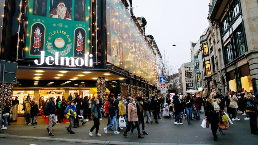 Jelmoli Warenhaus Bahnhofstrasse Zürich (2020).