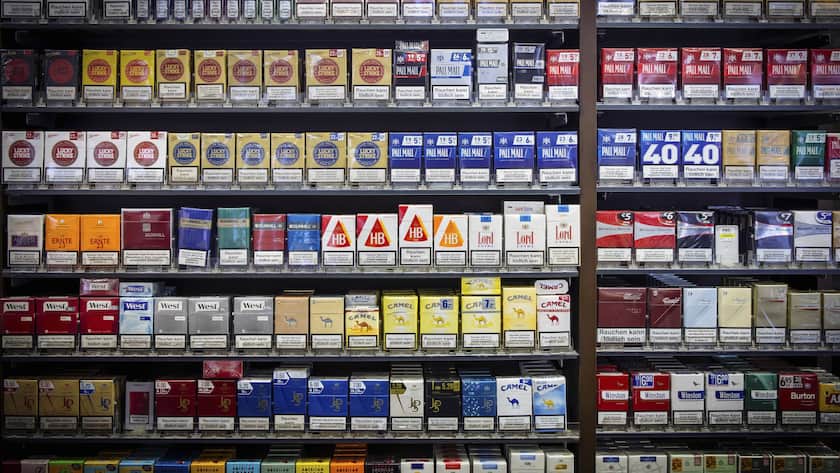 Zigaretten in einem Kiosk.