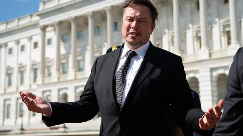 Tesla-CEO Elon Musk beim Verlassen des U.S. Capitol in Washington im September 2023.