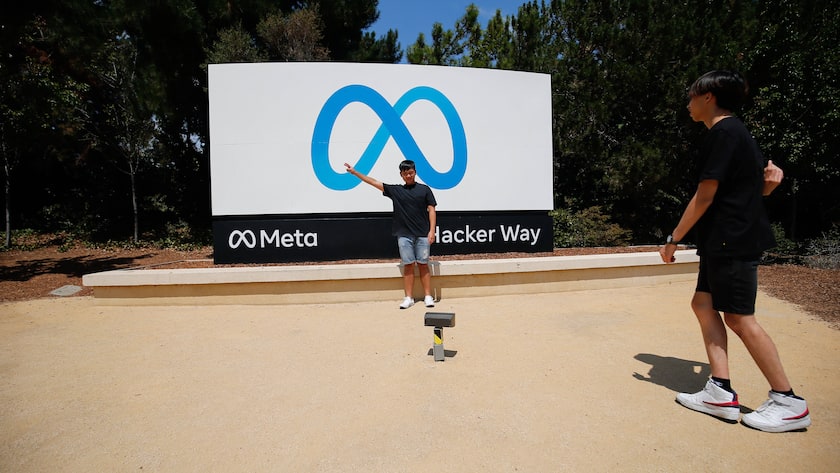 Meta-Aktie: Versierte Anleger nutzen den Kursrückschlag zum Einstieg Am Hauptsitz von Meta in Menlo Park zwischen San Francisco und San José, USA.