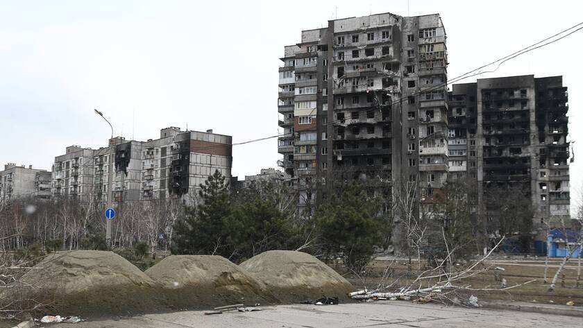 Zerstörte Häuser in der ostukrainischen Hafenstadt Mariupol.