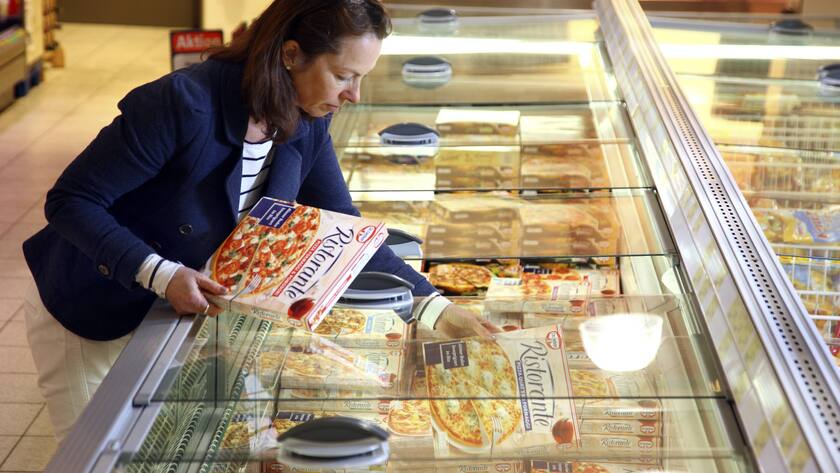 Laut dem BLV sind viele Produkte ungesund, weil zu viel Salz drinsteckt. Das soll sich durch freiwillige Massnahmen ändern.