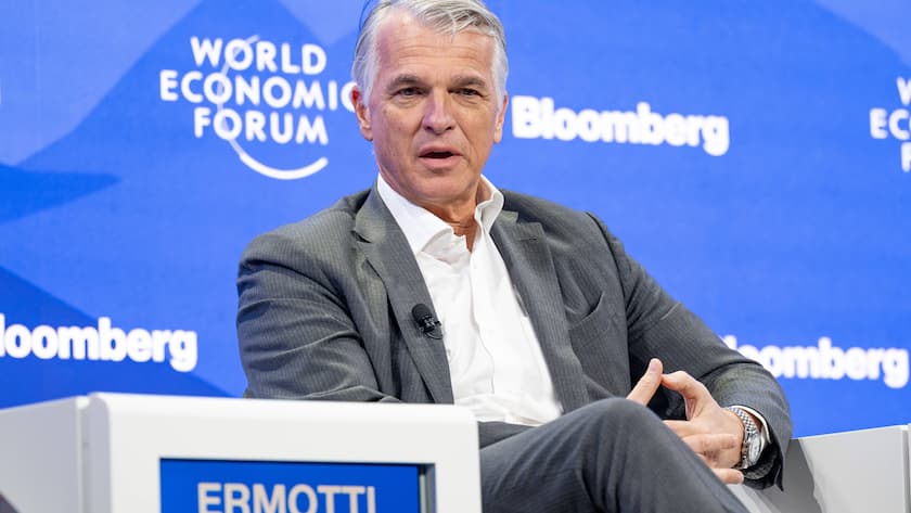 UBS-CEO Sergio Ermotti an einem Podium während des WEF 2025 in Davos.