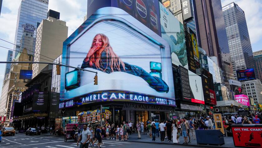 Sydney Sweeney in der Werbung von American Eagle.