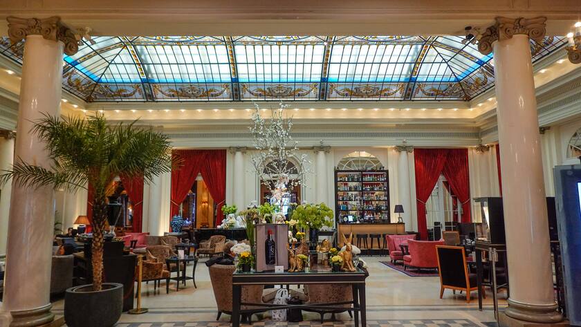 Das Foyer des Hotel Bellevue Palace in Bern (2023).