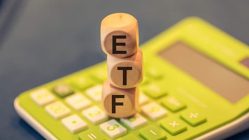 Ein ETF ist ein Investmentfonds, der an einer Börse gehandelt wird.