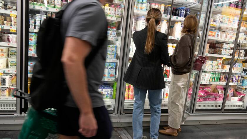 Kundschaften in einem Supermarkt in den USA (November 2024).