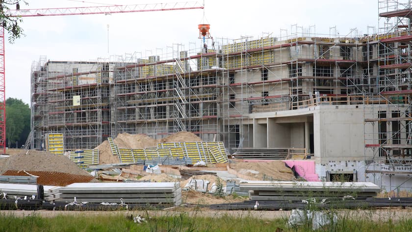 Das Dorint Seehotel & Resort Klink im schon abgeschlossenen Bau.