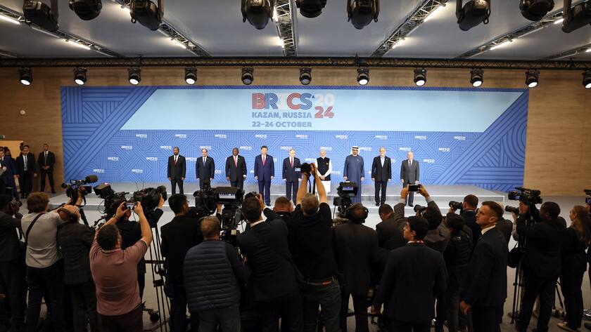Anführer der BRICS-Staaten und Gäste posieren beim Treffen im russischen Kasan (23. Oktober 2024).