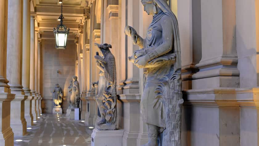Arkadengang der Deutschen Börse in Frankfurt.