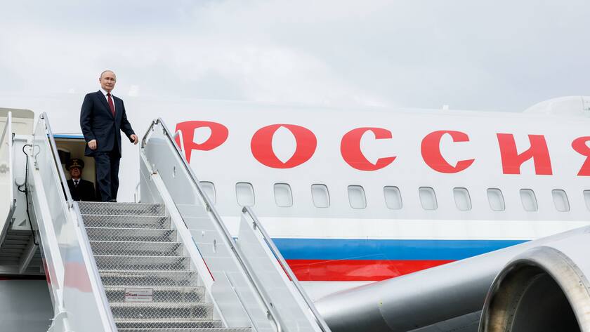 Der russische Präsident Wladimir Putin vor seiner Abreise aus Anchorage nach einem Treffen mit US-Präsident Donald Trump in Alaska.