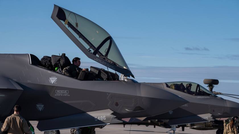 F-35 der US-Luftwaffe auf dem Stützpunkt Siauliai in Lettland.