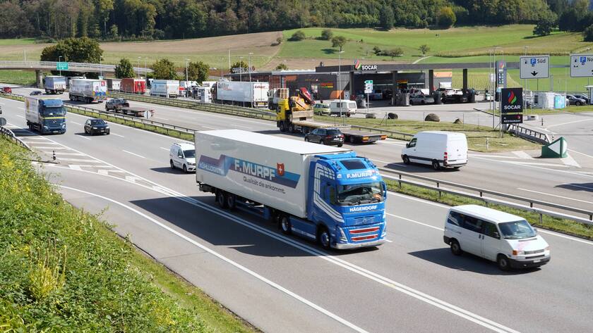 Autobahn A1 bei der Raststätte Grauholz (2023).