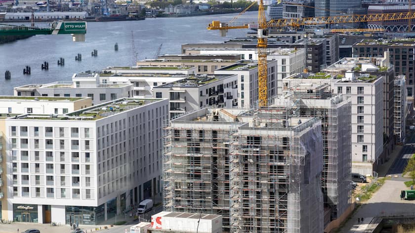 Häuser am Baakenhafen in der HafenCity in Hamburg.