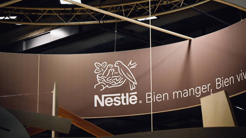 Stand von Nestlé an einer Messe in Paris im Februar 2026.