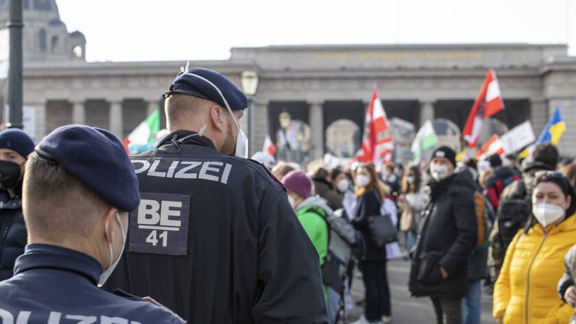 Proteste gegen die Corona-Massnahmen der österreichischen Regierung in Wien, 20. November 2021.
