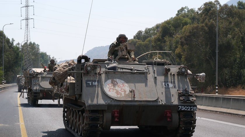 Israelische Panzer an der Grenze zum Libanon (2023).