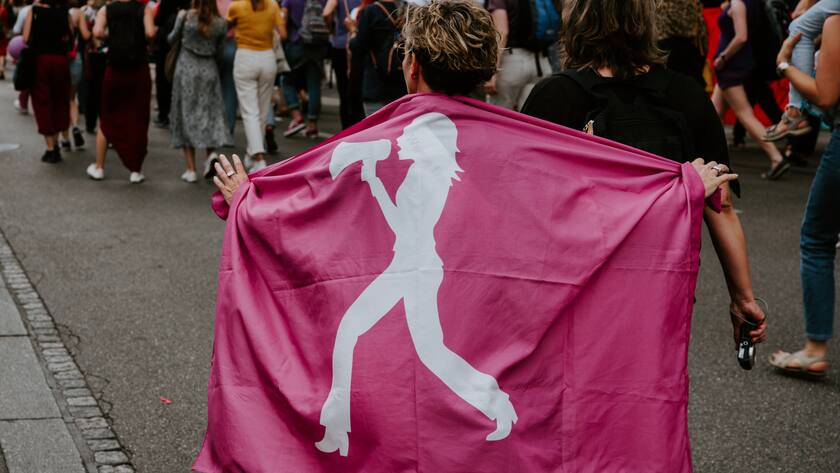 Während des Frauenstreiks in den Strassen von Zürich.