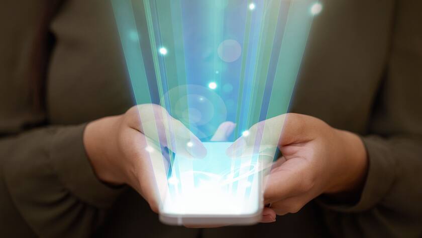 Symbolbild der 3D-Hologramm-Telefonie