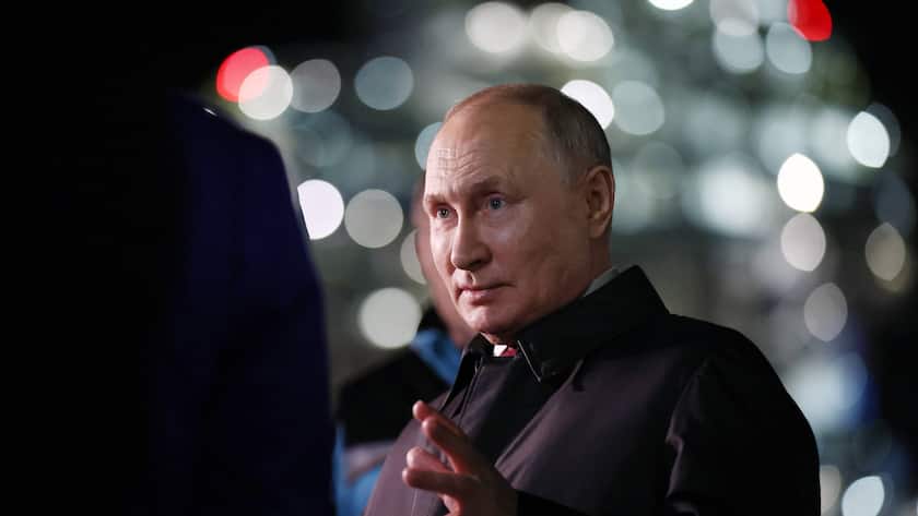 Der russische Präsident Wladimir Putin besucht die Amur-Gasaufbereitungsanlage von Gazprom in der Nähe der Stadt Swobodny, Russland (2023).