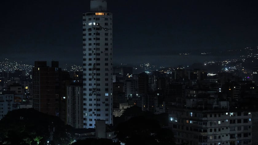 Dieses Foto, das am frühen Morgen des 3. Januar 2026 aufgenommen wurde, zeigt die Stadt Caracas, die Hauptstadt Venezuelas, kurz bevor die USA intervenierten, um Nicolás Maduro festzunehmen.