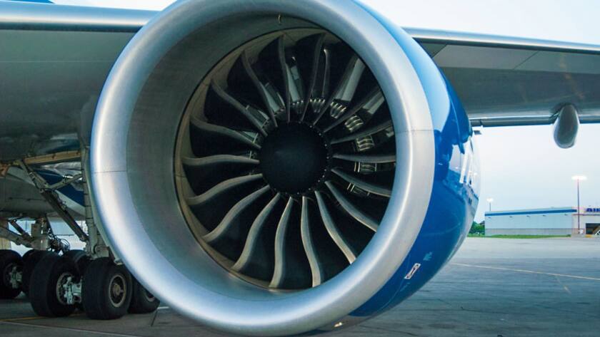 Bereit, Schub zu geben: Triebwerk einer Boeing 747.