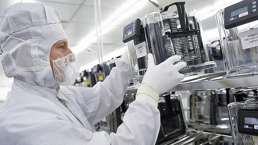 Wafer-Produktion bei ams: Die anwendungsspezifischen integrierten Schaltungen, kurz ASICs, kommen in der Industrie, dem Smart Home oder der Medizin zum Einsatz.