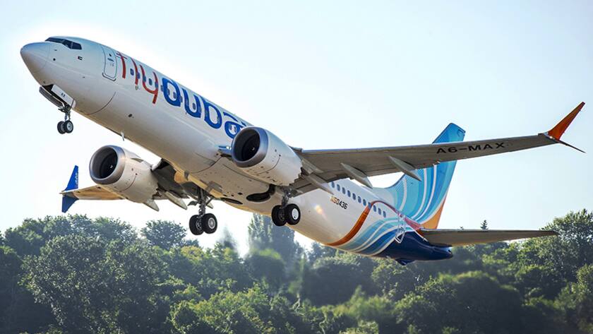 Eine Boeing 737 MAX 8 der Fluggesellschaft Flydubai.