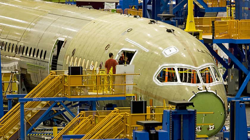 Zusammenbau einer Boeing 787 Dreamliner (7.7.2007).