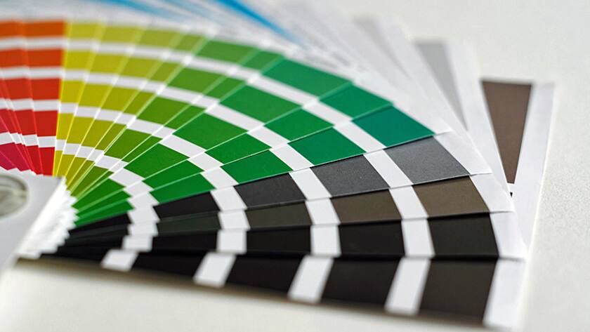 Ein Farbfächer für den Druck.