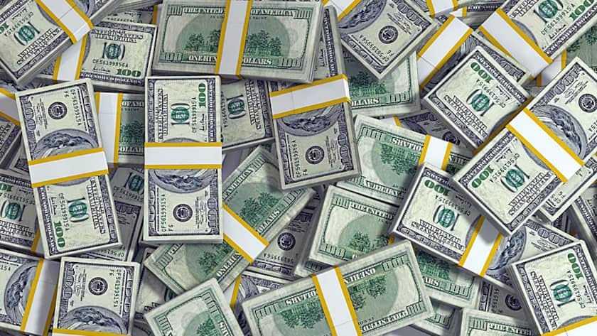 Gebündelte 100-Dollar-Noten (Juli 2013)