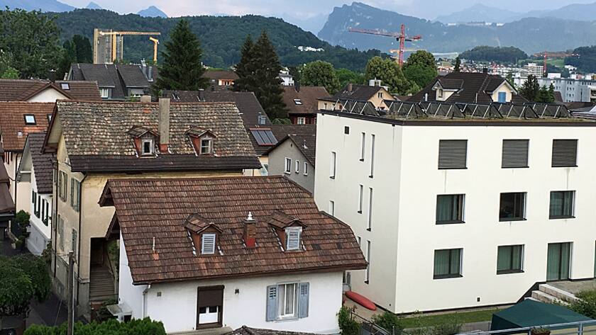 Alte und neue Häuser in Kriens.