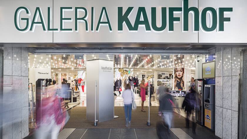 Eingang zum Galeria Kaufhof in Köln.