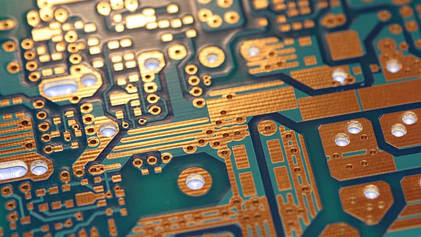 Blick auf eine Leiterplatte.