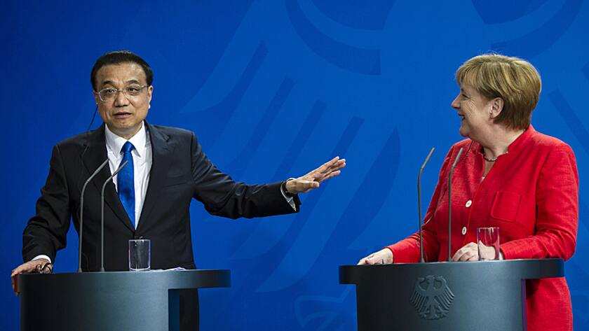 Der chinesische Premierminister Li Keqiang mit der deutschen Kanzlerin Angela Merkel.
