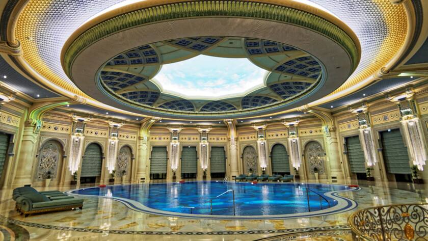 Prunk, so weit das Auge reicht: Das Ritz Carlton in Riad.