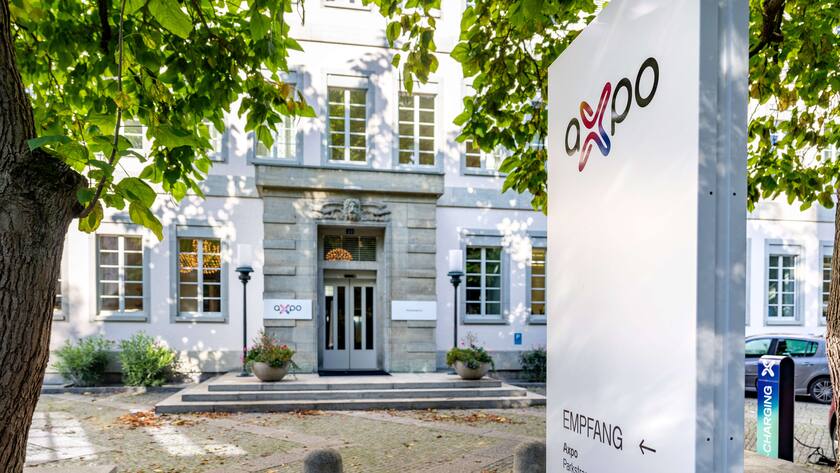 Das Axpo-Logo beim Campus in Baden.