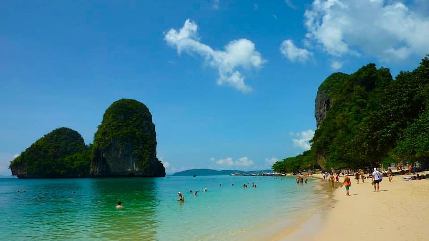 Strand in Railay, Provinz Krabi, Thailand.
