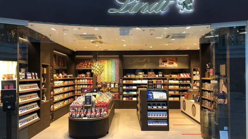 Laden von Lindt & Sprüngli in Budapest, Ungarn (2024).