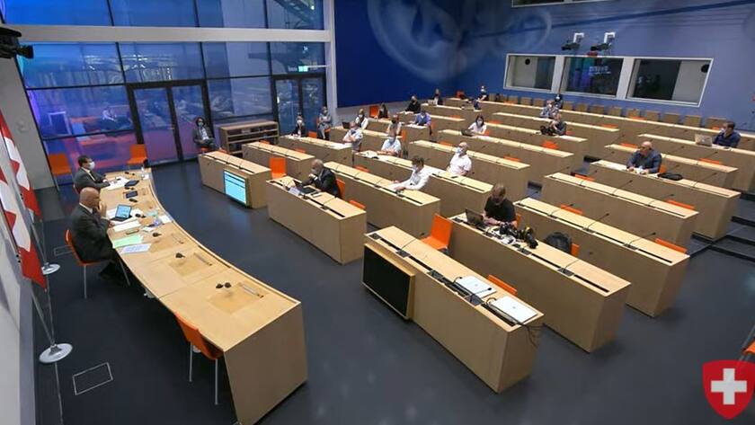 Bundesrat Alain Berset kündigt vor den Medien am 11. August 2021 das Ende der Gratistests an.