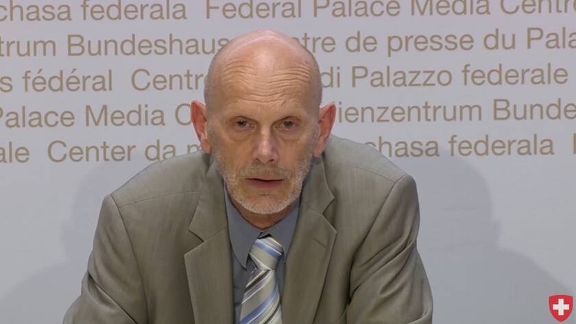 Daniel Koch; Delegierter des Bundesamtes für Gesundheit BAG) für Infektionskrankheiten, informiert am 4. Mai 2020 die Medien in Bern.