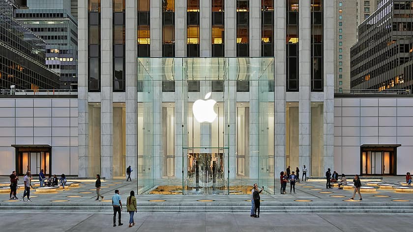 Blick auf den Apple Store in New York an der Fifth Avenue.