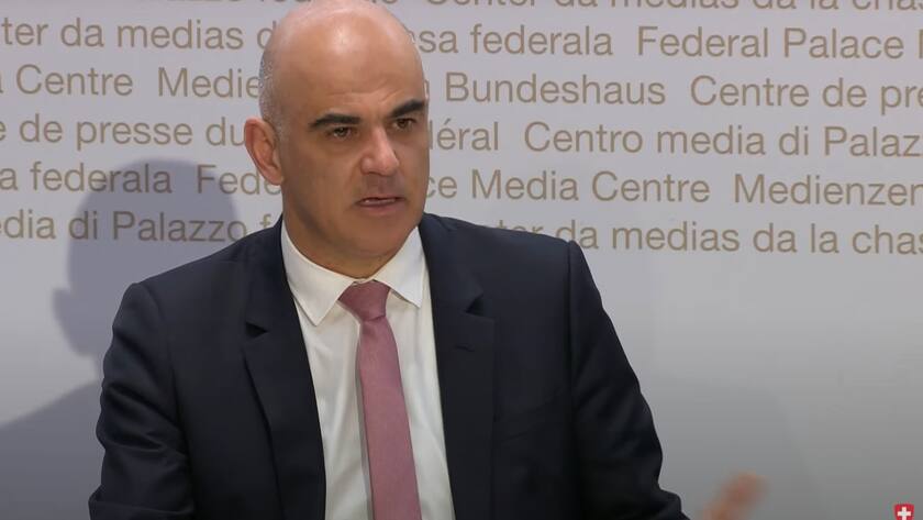 Bundesrat Alain Berset am 10. Dezember 2021 vor den Medien in Bern.
