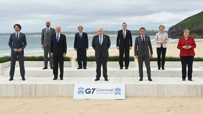 Gruppenbild: Die Teilnehmer des G7-Treffens im englischen Cornwall (11.10.21).