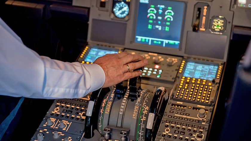 Gibt es irgendwann nur noch eine Hand am Schubhebel eines Flugzeugs?