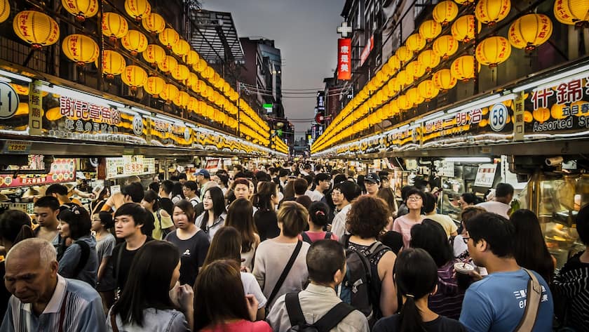Nachtmarkt in der taiwanesischen Hafenstadt Keelung.