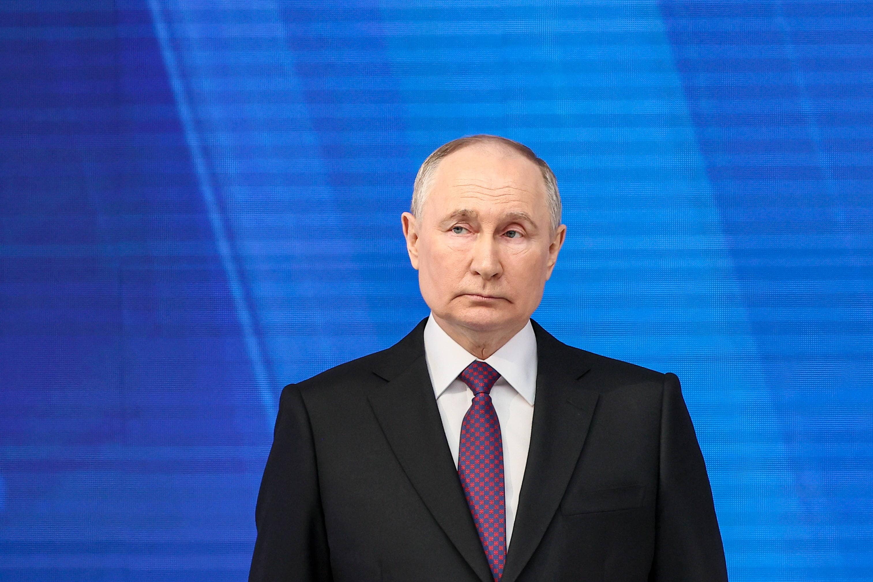 Sizzling Paola Vega Vega Miami Beach action