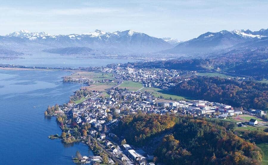 <p>Freienbach überzeugt mit guter Lage und mit tiefen Steuern.</p>